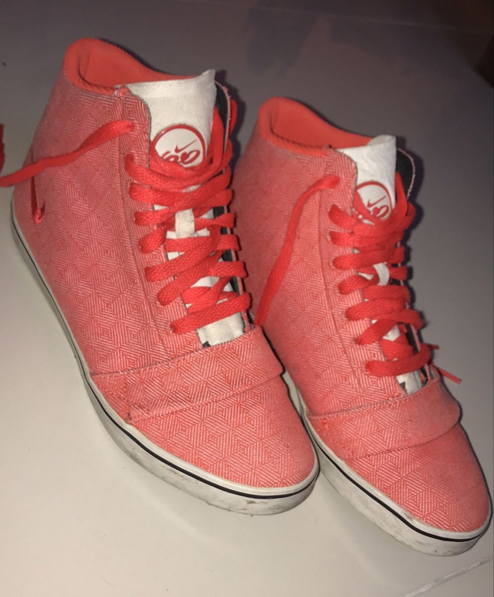 tenis feminino cano alto nike