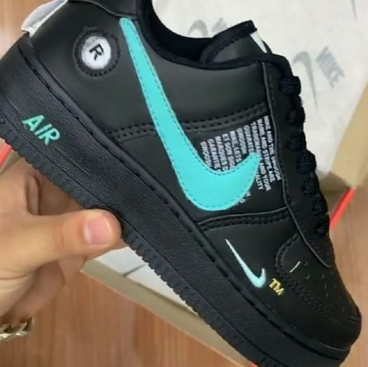 tenis da nike preto com azul