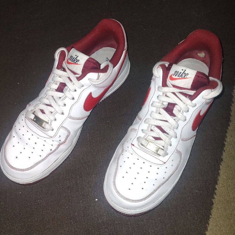 Nike air force ones white best sale and red