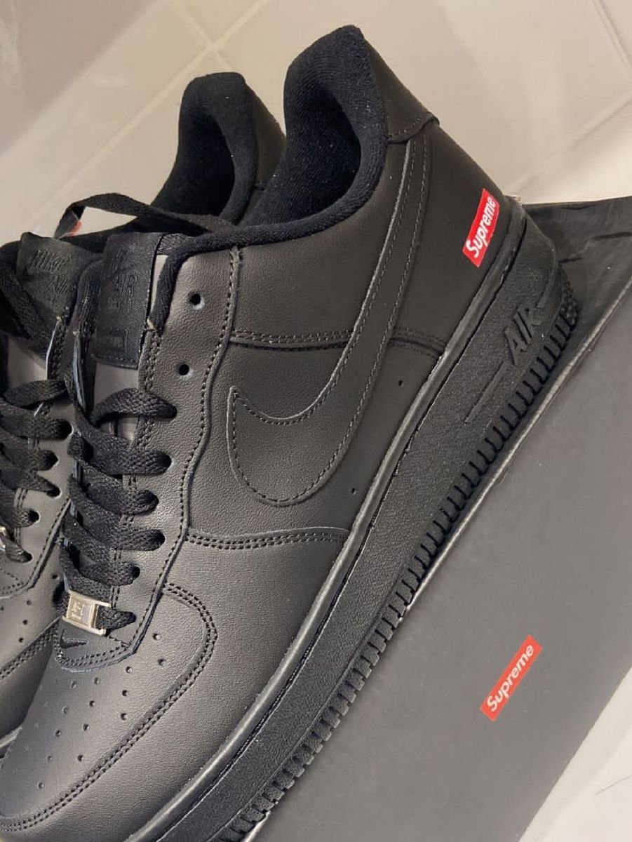 nike supreme air force