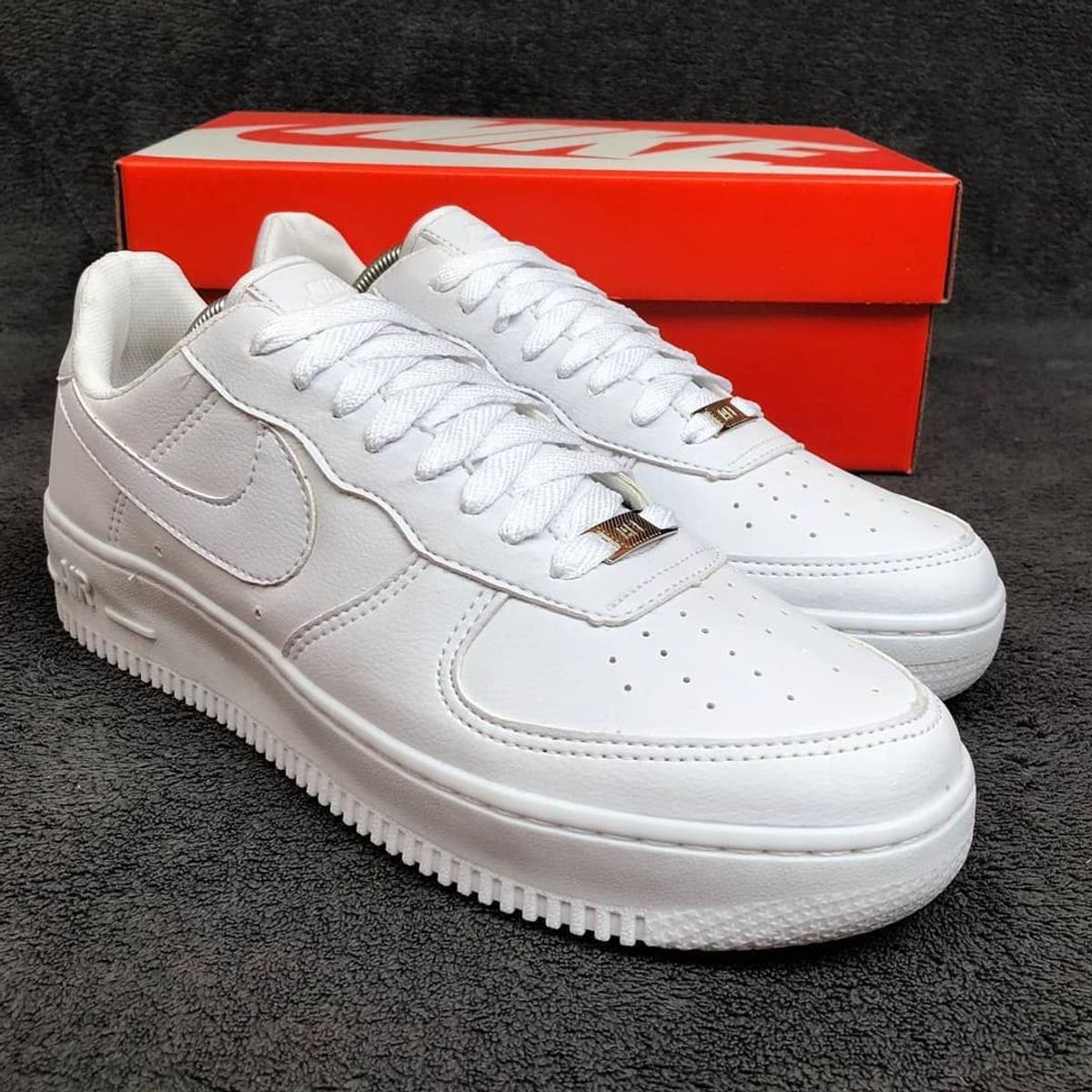 T Nis Nike Air Force Branco Feminino Novo Na Caixa Lan Amento Promo O Exclusivo Pronta Entrega