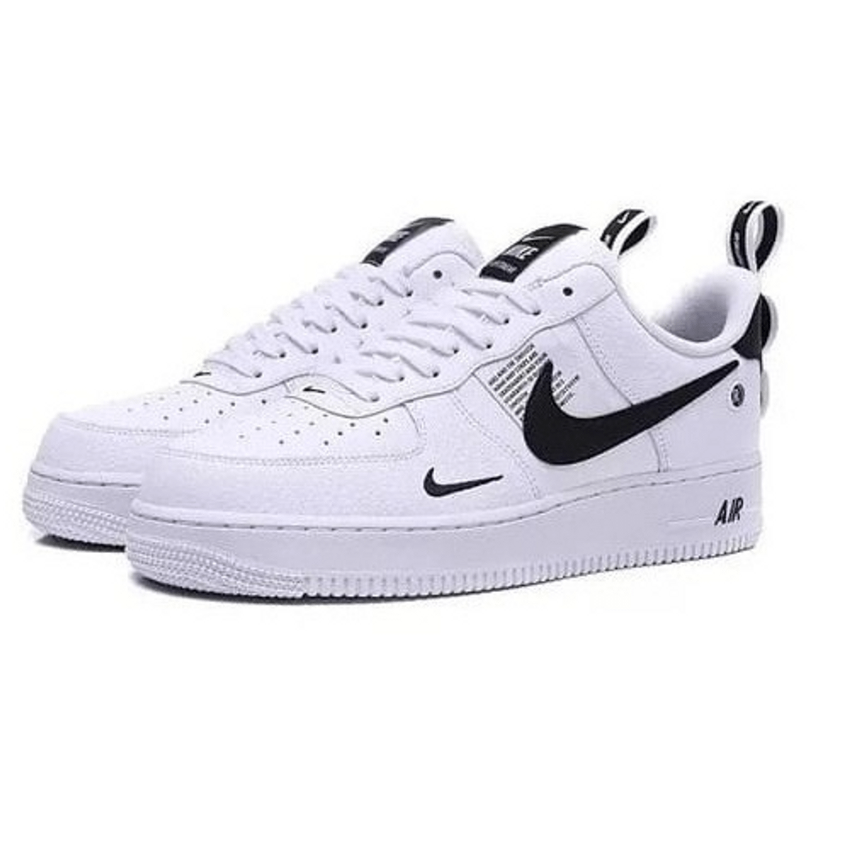 tenis nike branco e preto