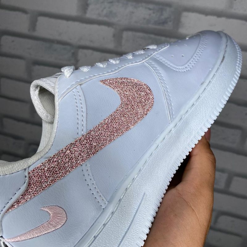 Tenis nike rosa com hot sale glitter