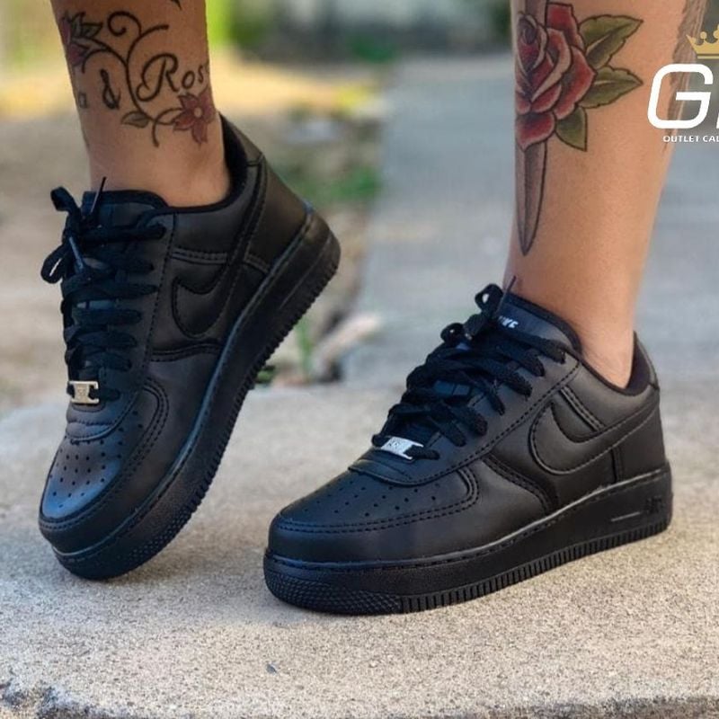 Nike air force feminino hot sale preto