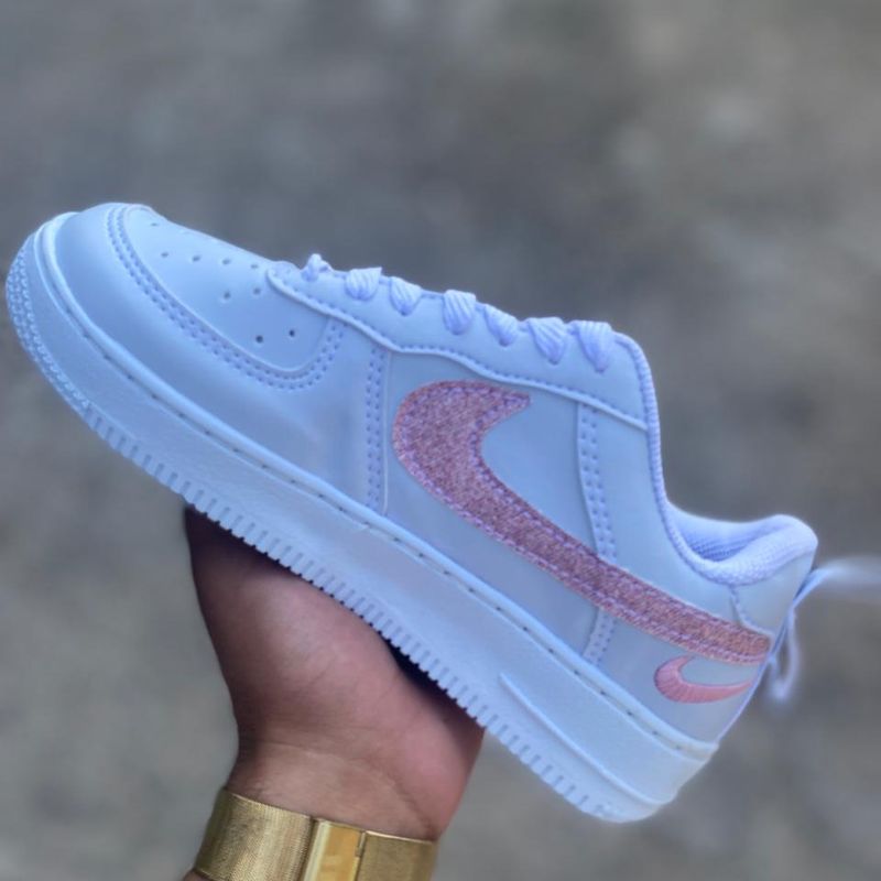 Tênis Nike Air Force Lv 0'7 Feminino Branco/rosa/glitter Promoção Black  Friday Envio Imediato | Tênis Feminino Nike Nunca Usado 47524578 | enjoei