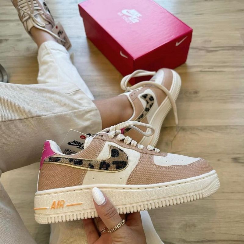 Tenis Nike Air Force Tenis Animal Print Linho e Caramelo Luxo Oncinha Leopardo Moda Estilo Flavia Vasconcelos Nunca Usado 105292525 enjoei