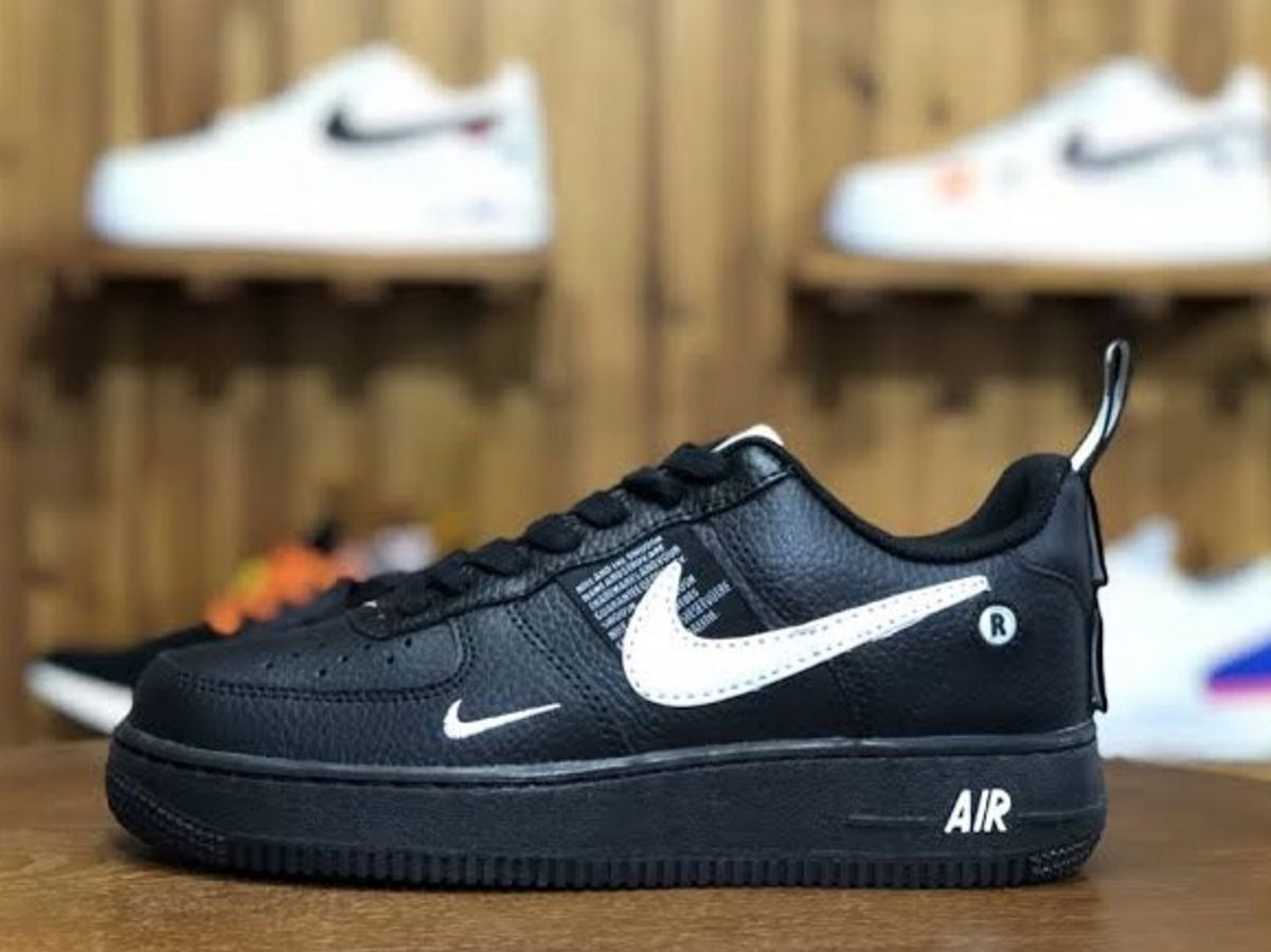 TÊNIS NIKE AIR FORCE UTILLITY BRANCO/PRETO - Loja no pé. Os melhores  calçados!