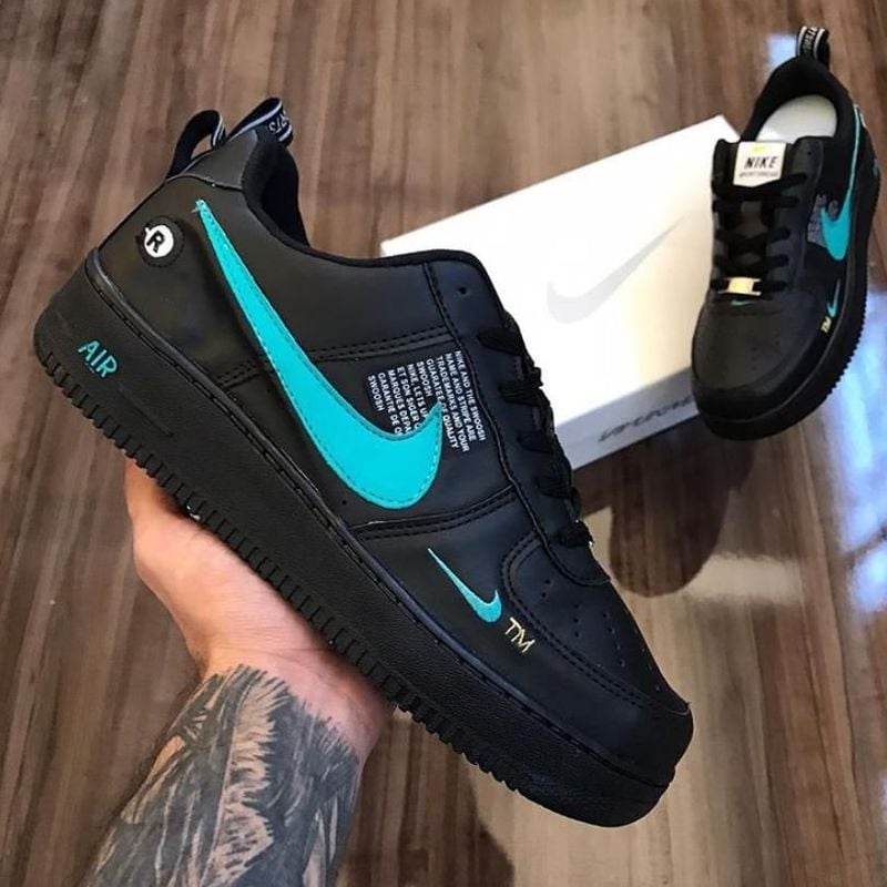 Tênis da nike hot sale azul e preto