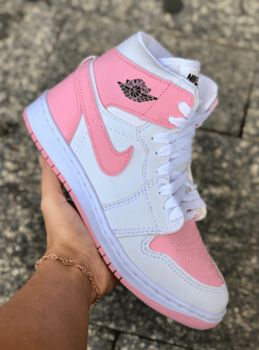Tênis Nike Air Jordan 1 Cano Alto Branco e Rosa N37 | Tênis Feminino ...