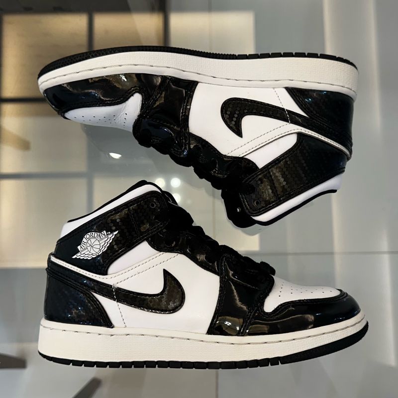 Air Jordan Mid Preto E Branco Tênis Nike Air Jordan Mid Carbon