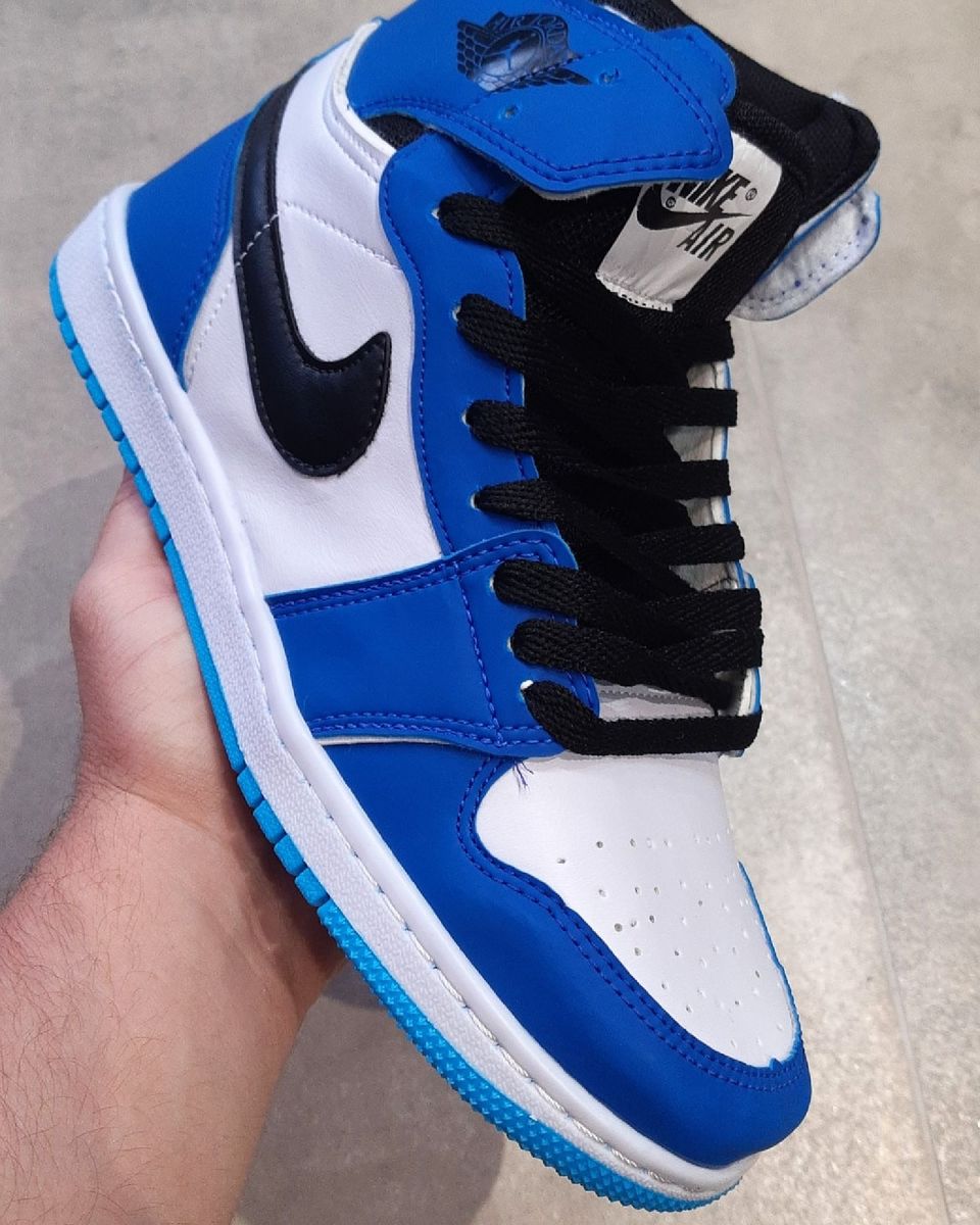 Air jordan branco e clearance azul