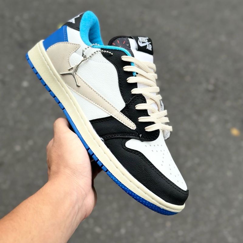 Nike jordan best sale cactus jack