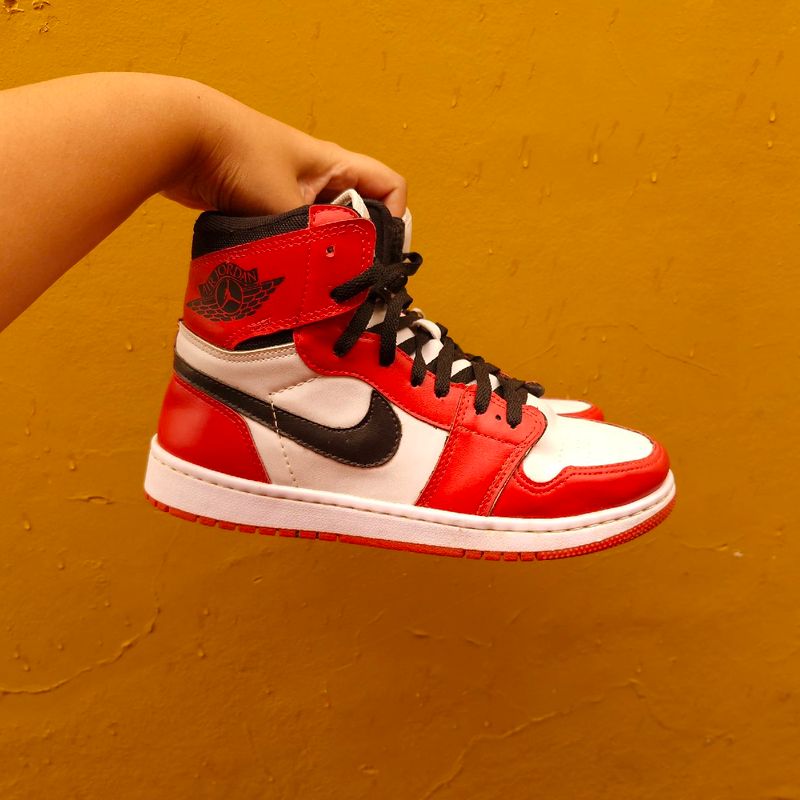 Tênis Nike Air Jordan Clássico Vermelho Tamanho 39 Cano Médio