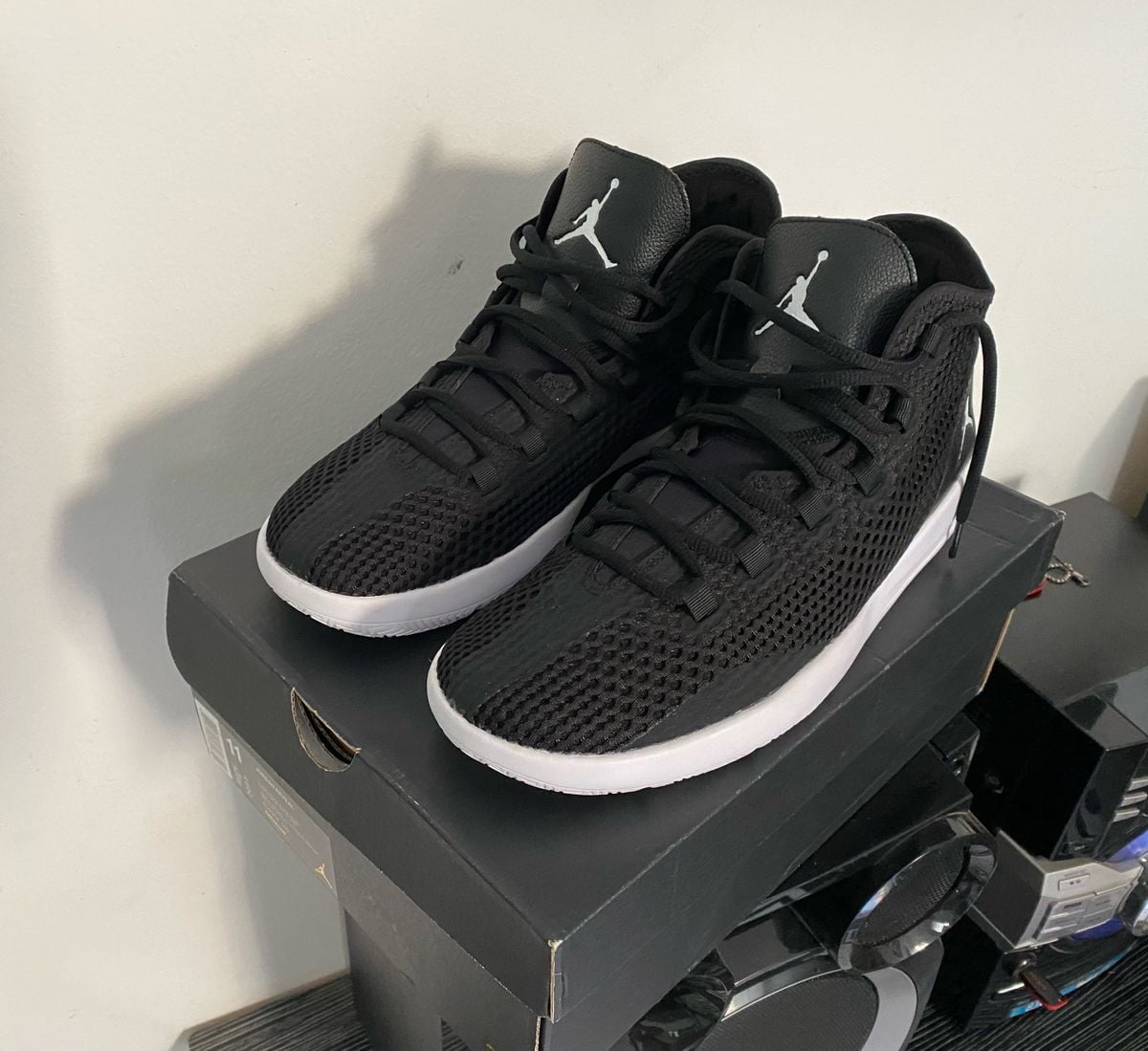 nike air jordan reveal