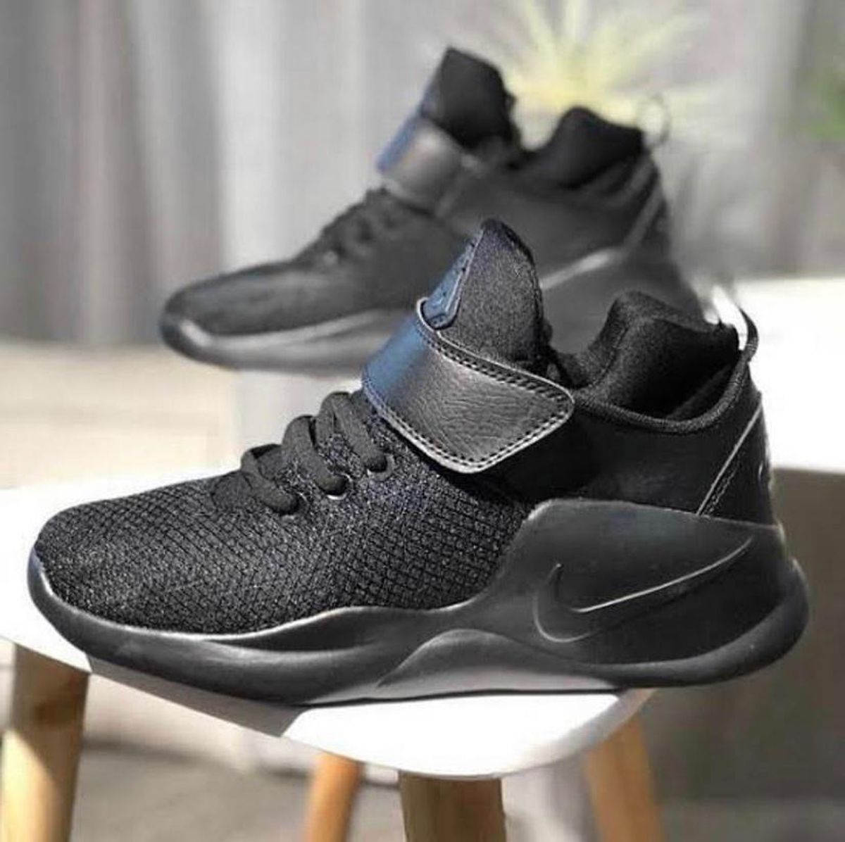 nike kwazi all black