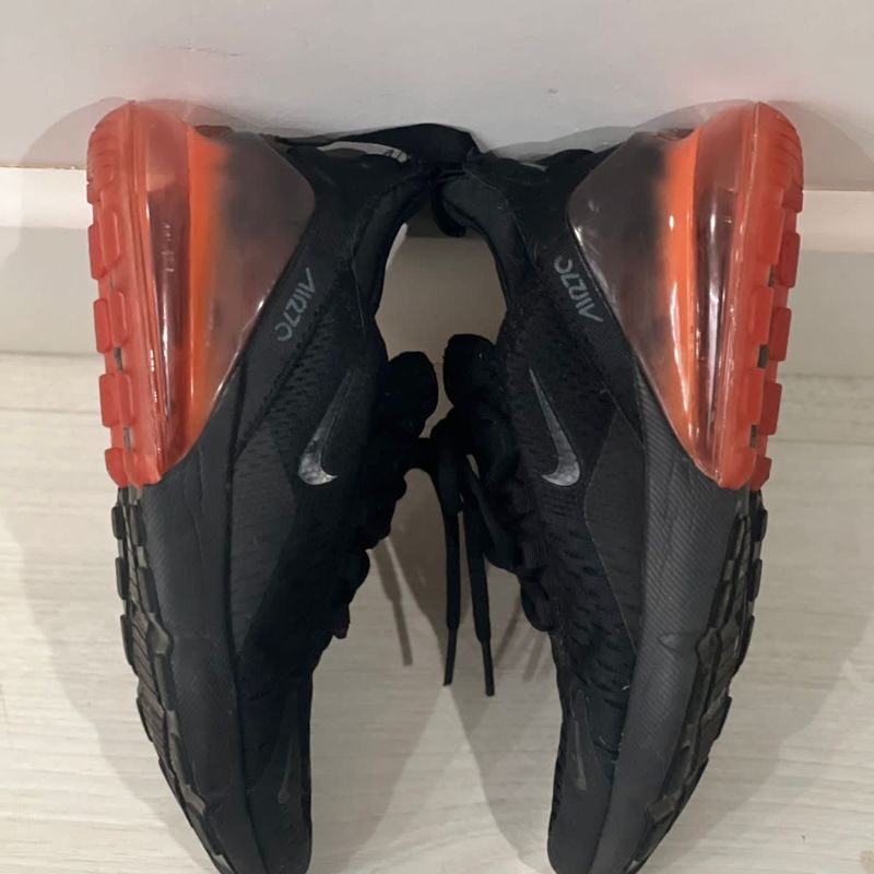 Air max 270 2024 preto e laranja