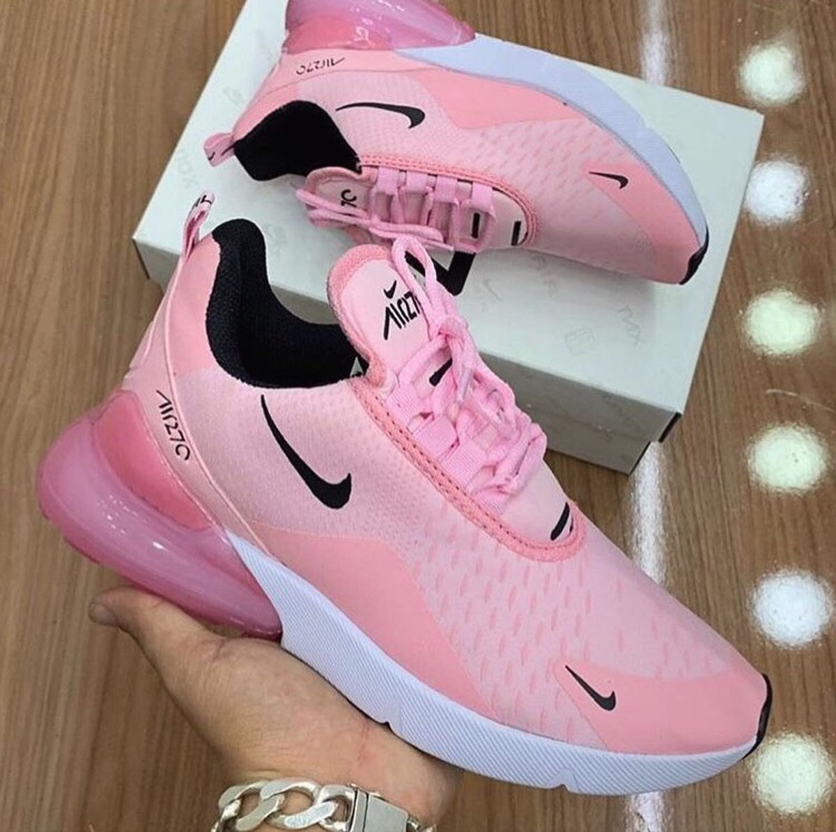 tenis nike rosa claro
