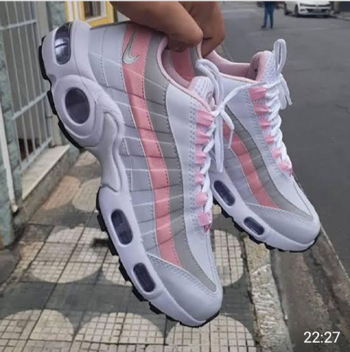 air max 95 branco e rosa