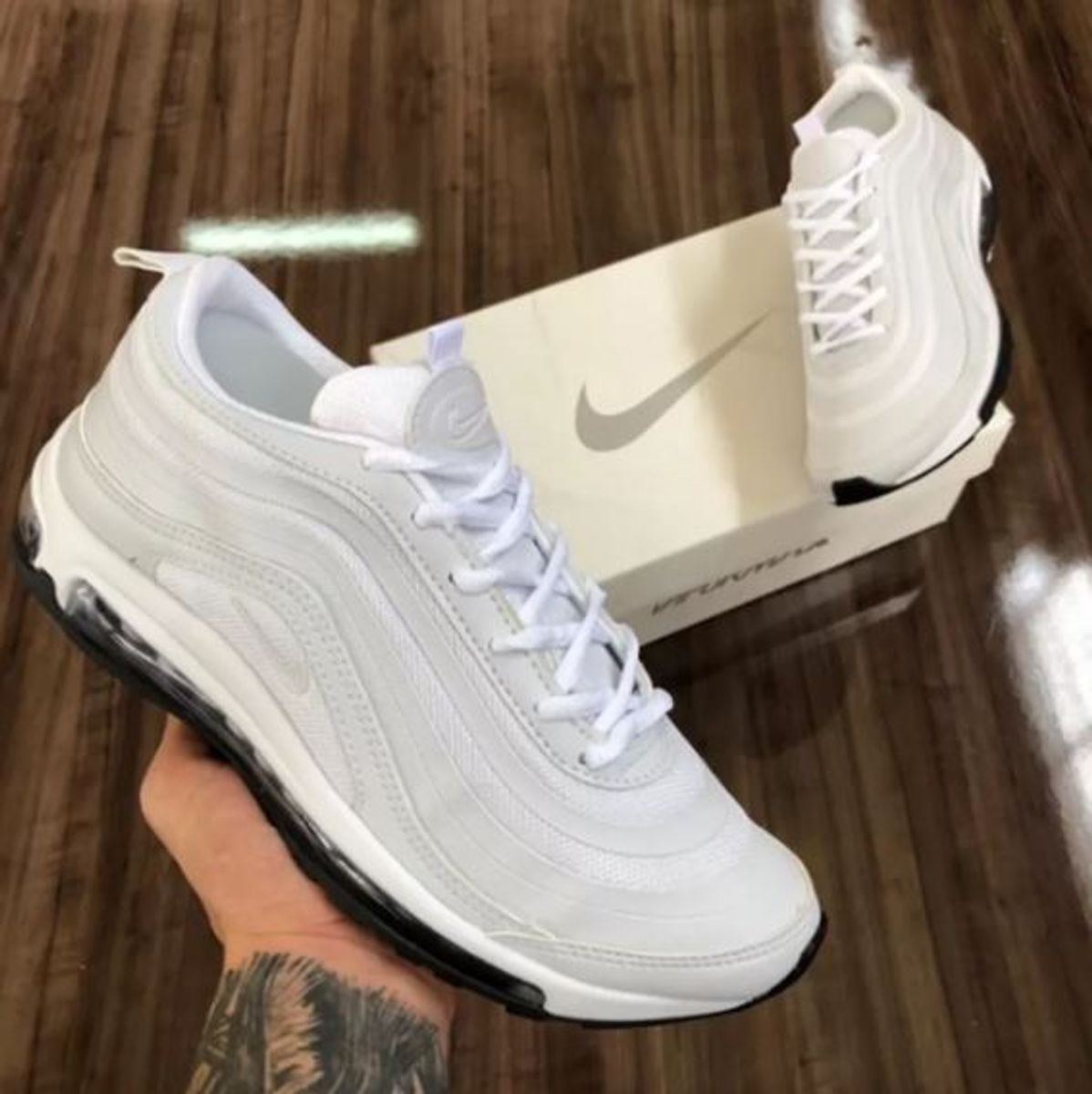 nike air max 97 branco e preto
