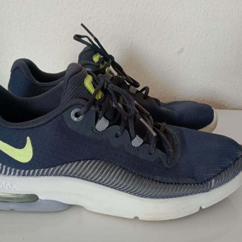 Nike max cheap advantage 2