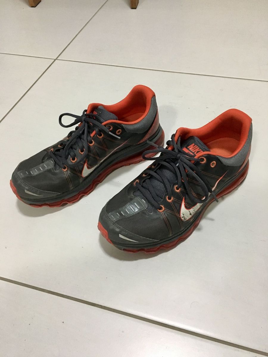 tenis nike cor laranja