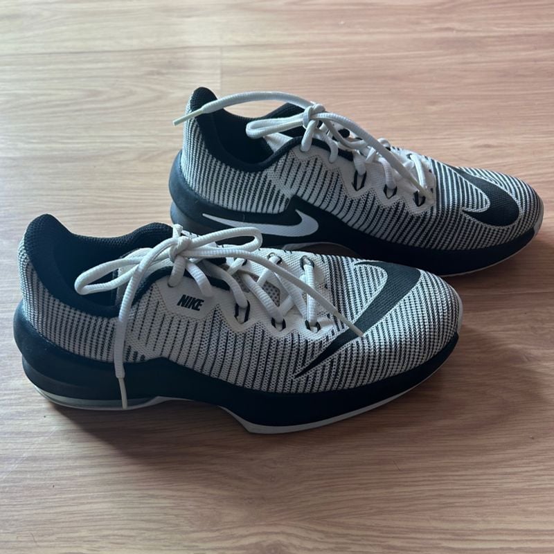 Tênis Nike Air Max Infuriate Low Basquete Nike Usado 98731944