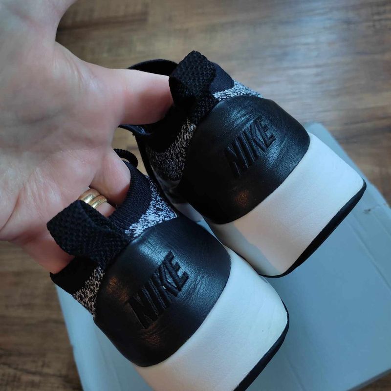 Claudia sulewski nike on sale air max thea