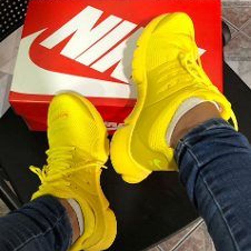 Nike air presto sales amarelo