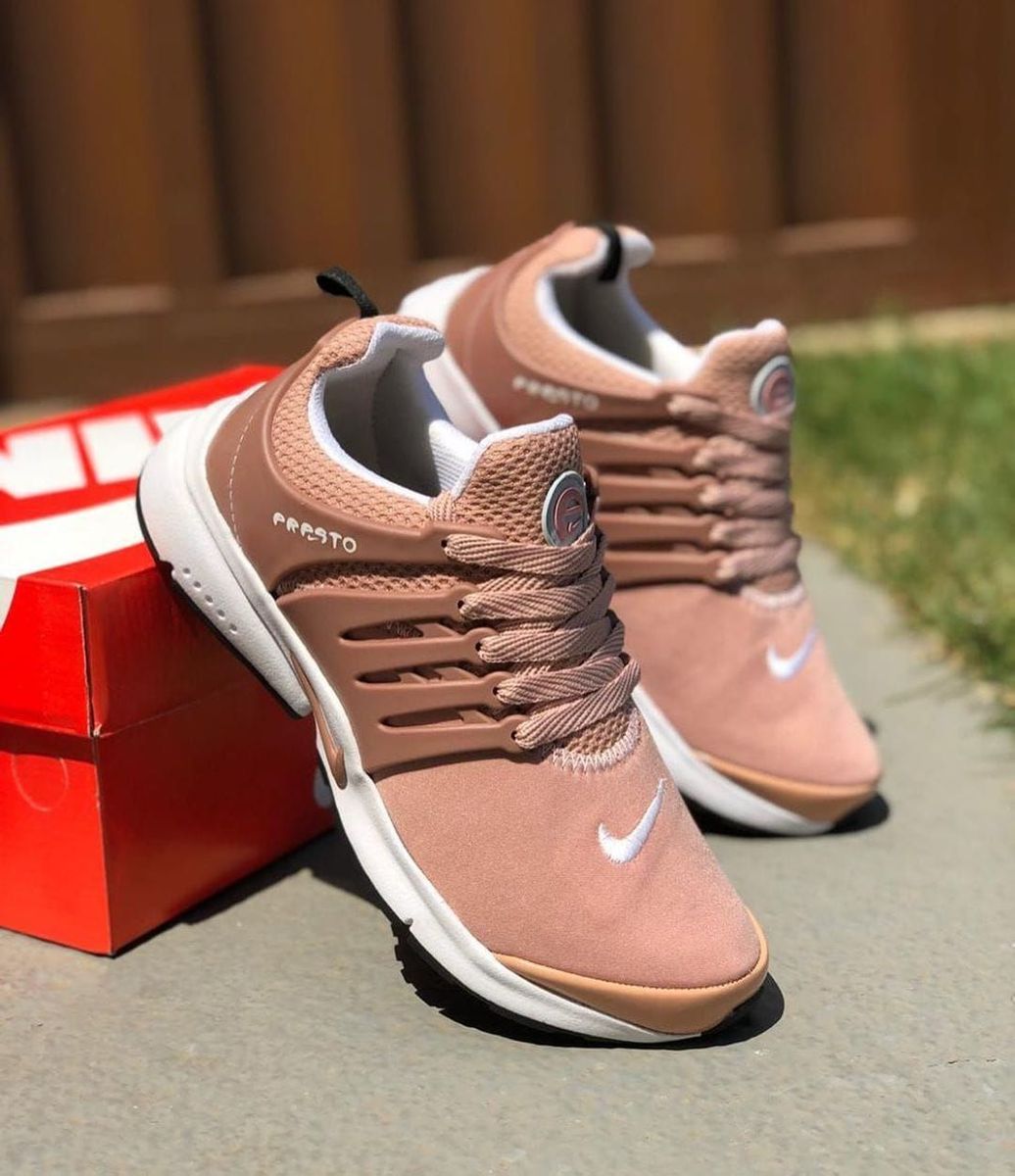 nike air presto nude