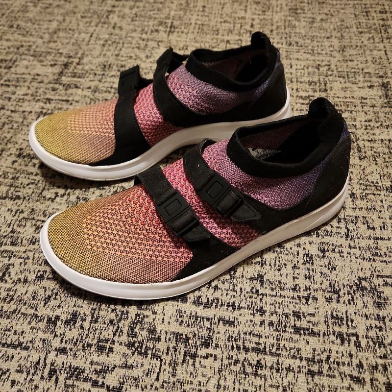 Nike sock store racer womens