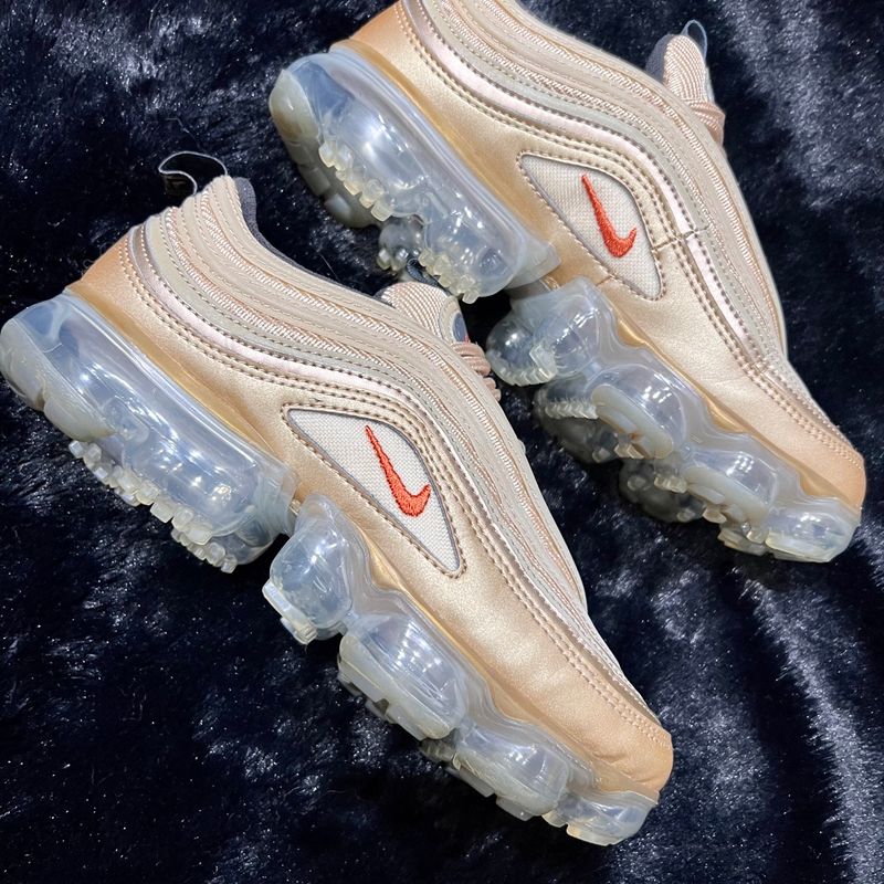 Max store 97 vapormax