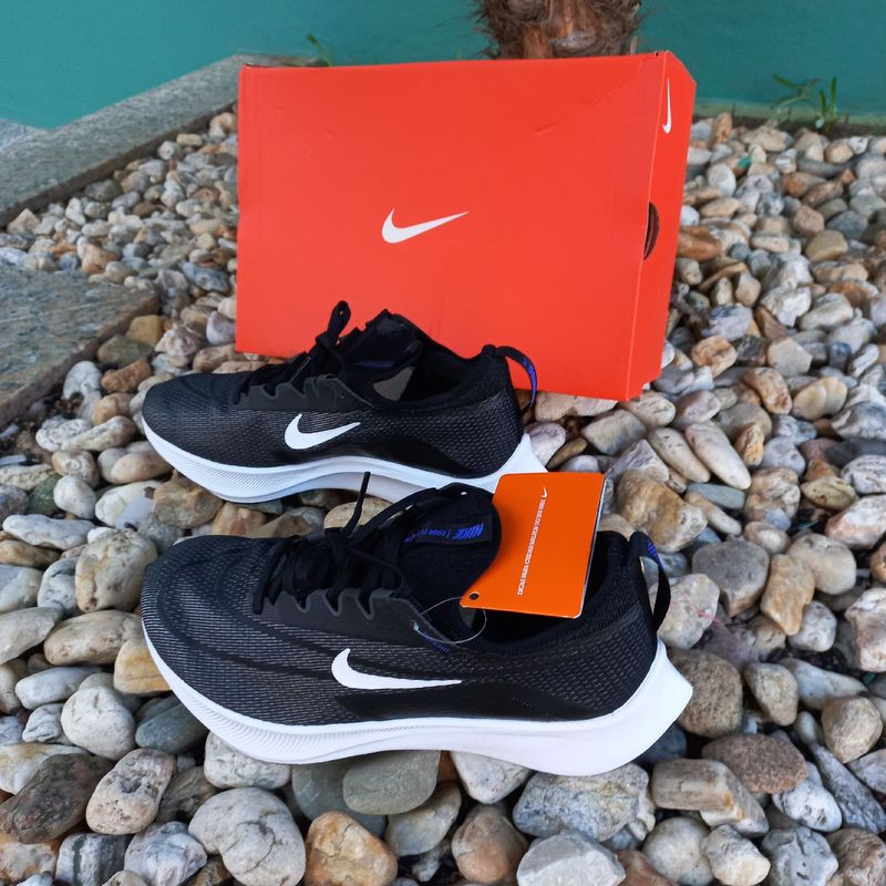 Nike zoom cheap fly react