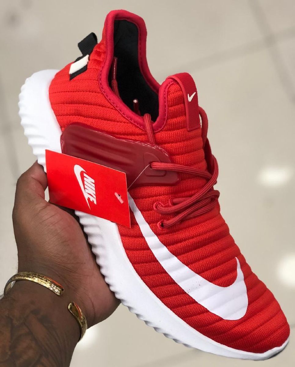 tenis nike vermelho