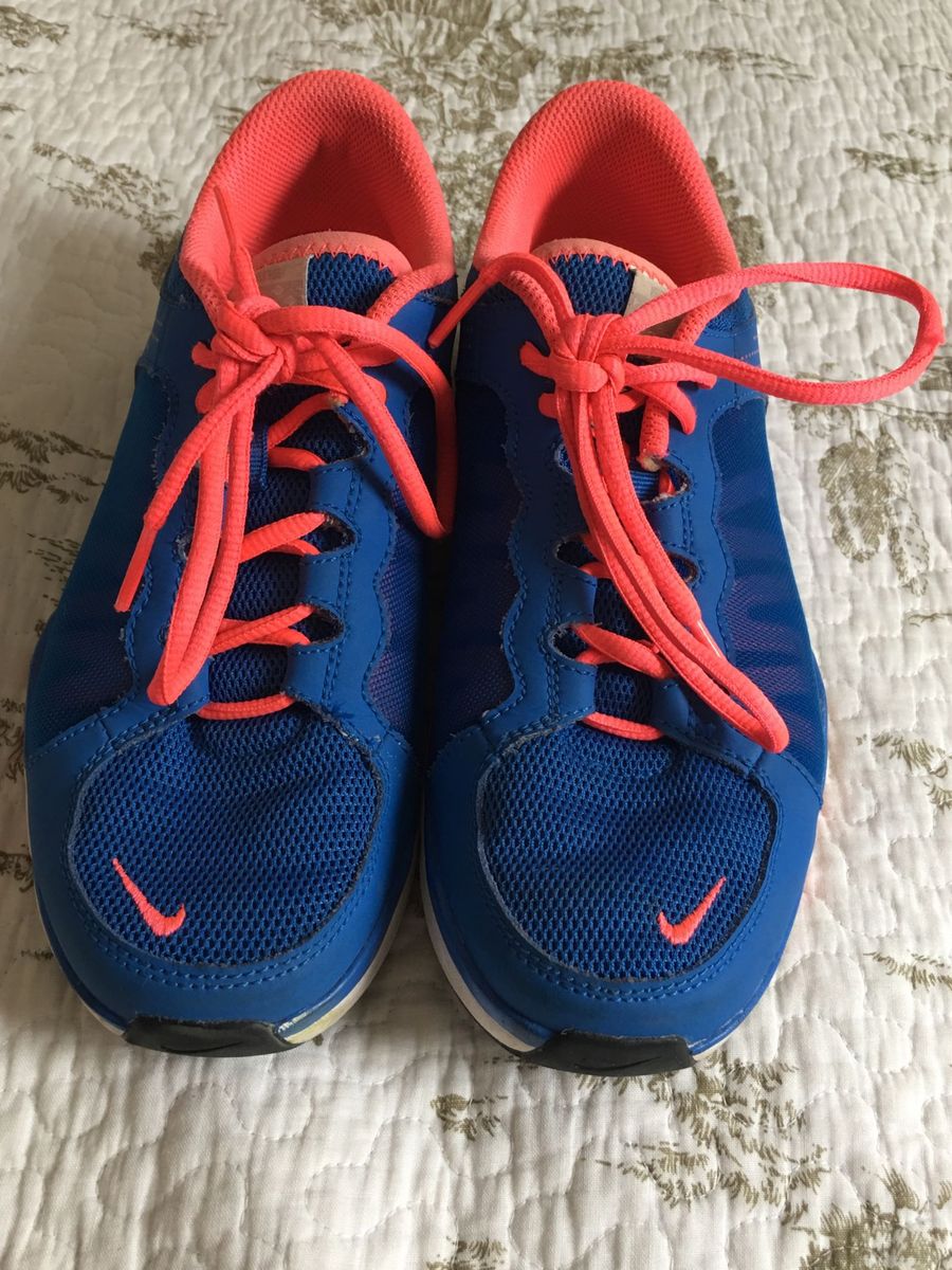 tenis nike azul e laranja feminino