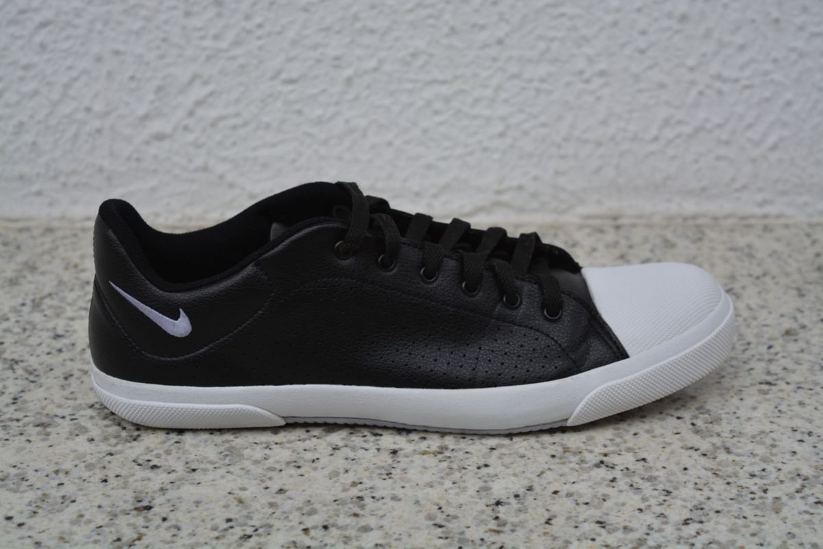 tenis nike biscuit preto