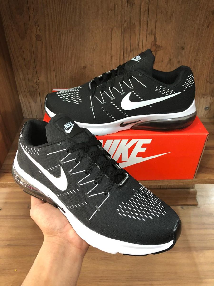 tênis nike bolha