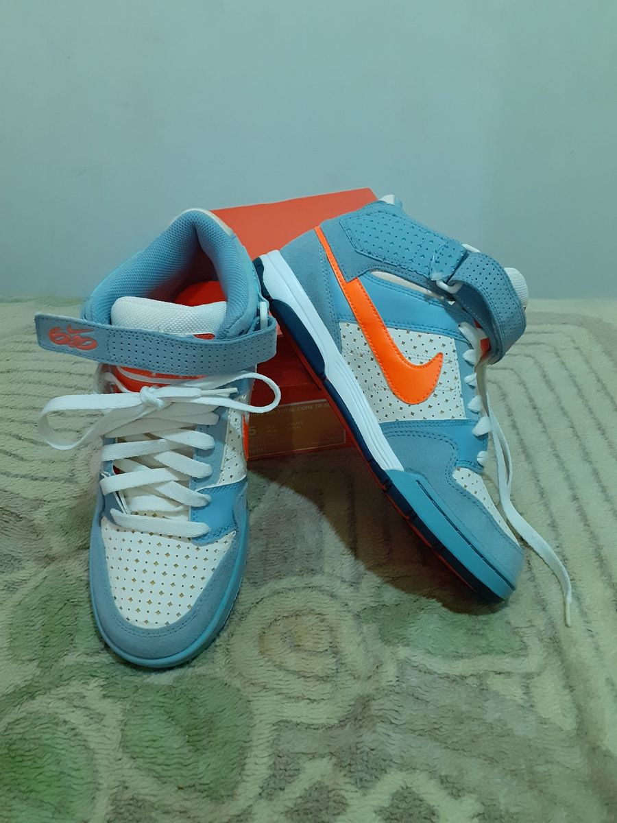 tenis nike cano alto laranja