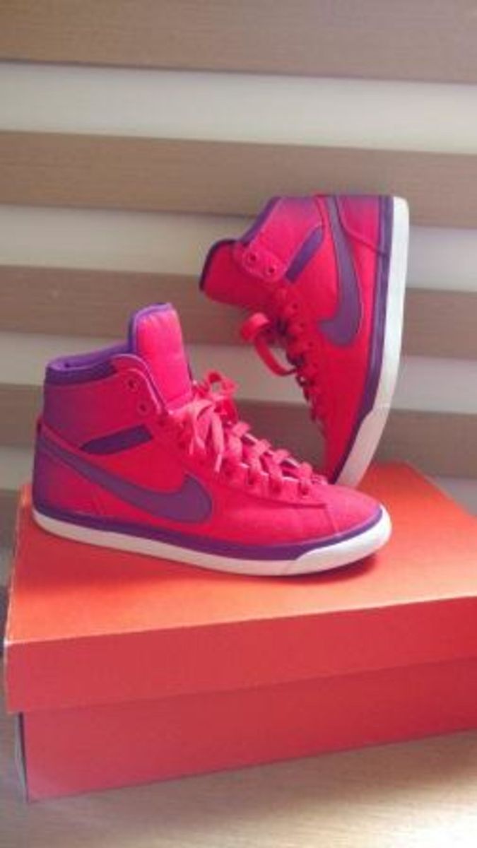 tenis cano alto nike vermelho