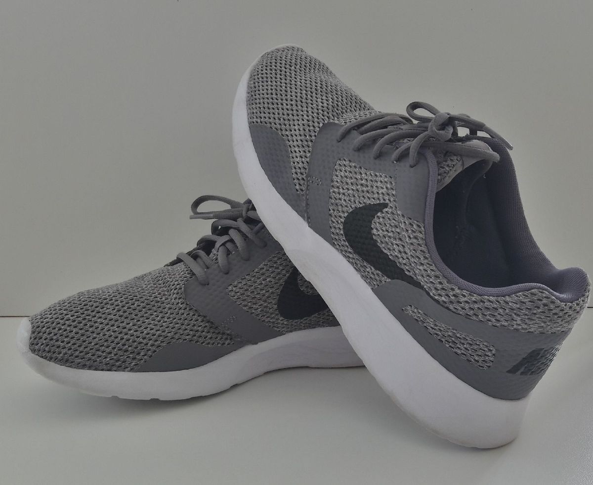 sapato nike cinza