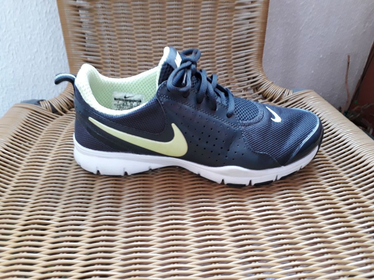tenis nike comfort footbed feminino