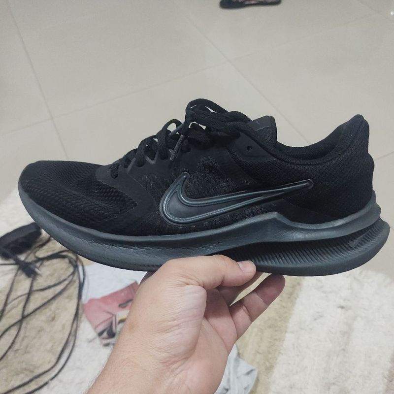 Tenis nike masculino hot sale preto e cinza