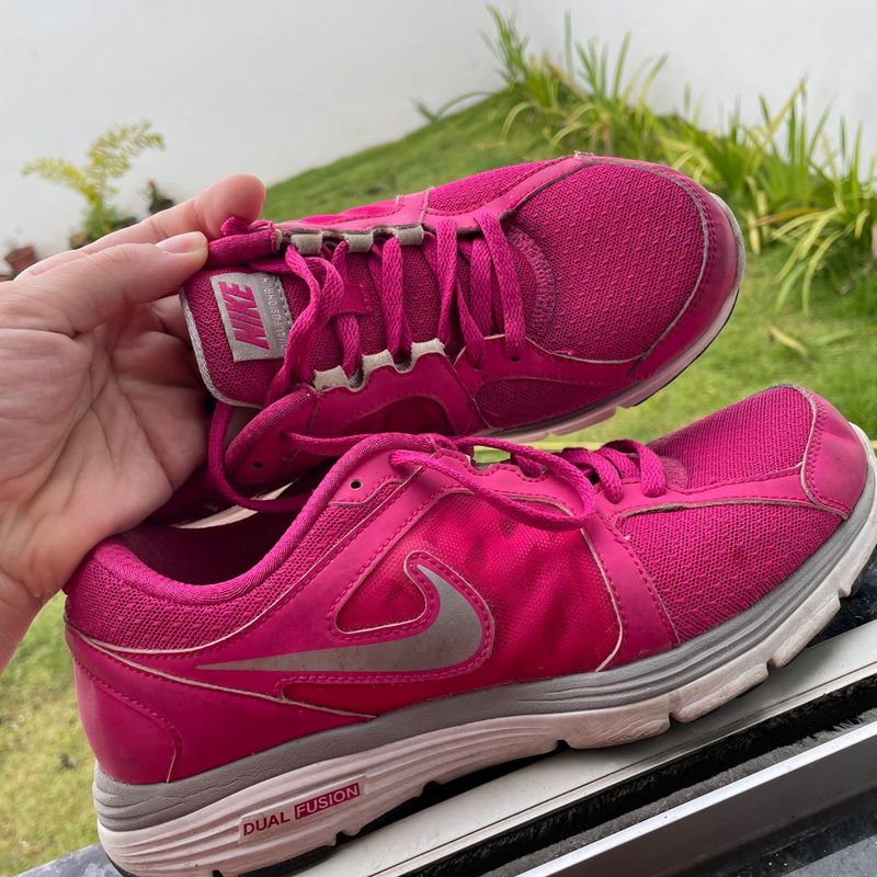 Tenis nike store dual fusion feminino