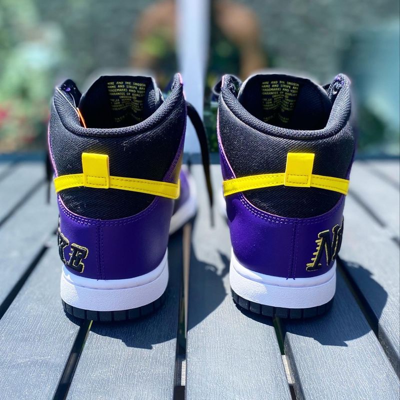 Nike sb dunk store high lakers