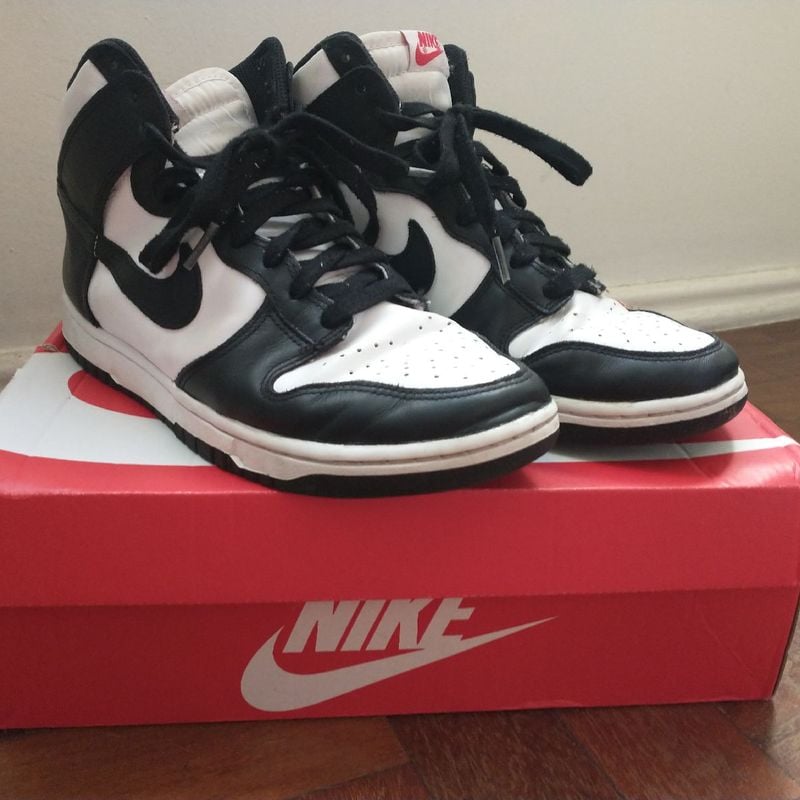 Nike purchases Dunk High Panda