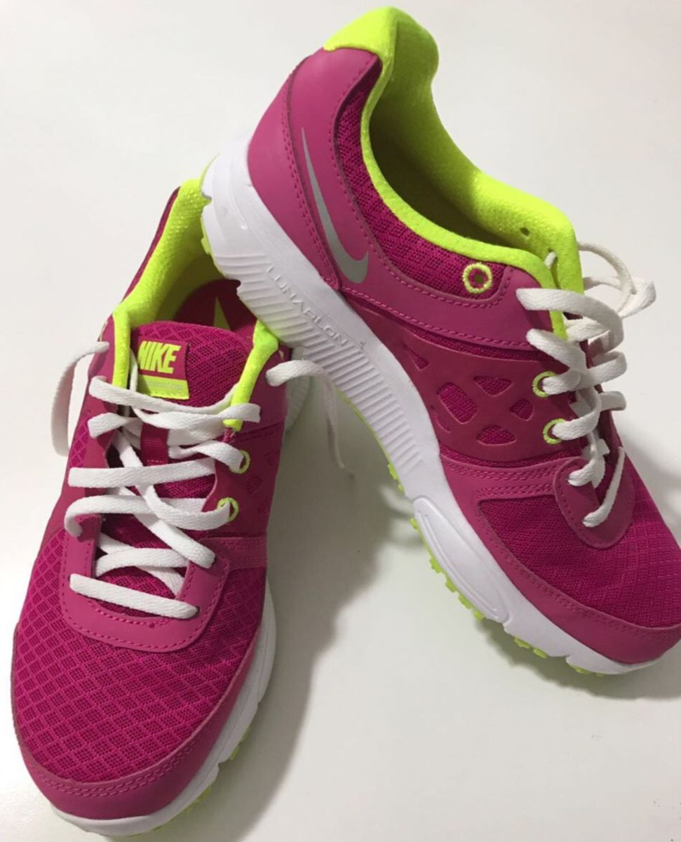 nike dynamic support feminino