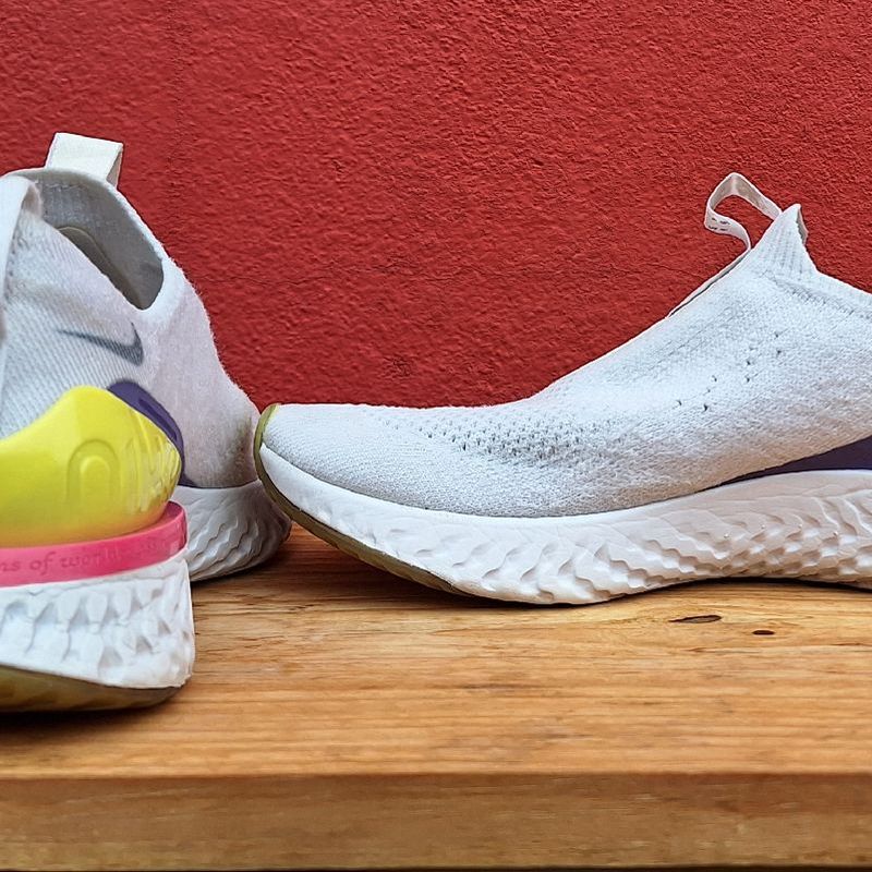 Tênis nike epic store phantom react feminino