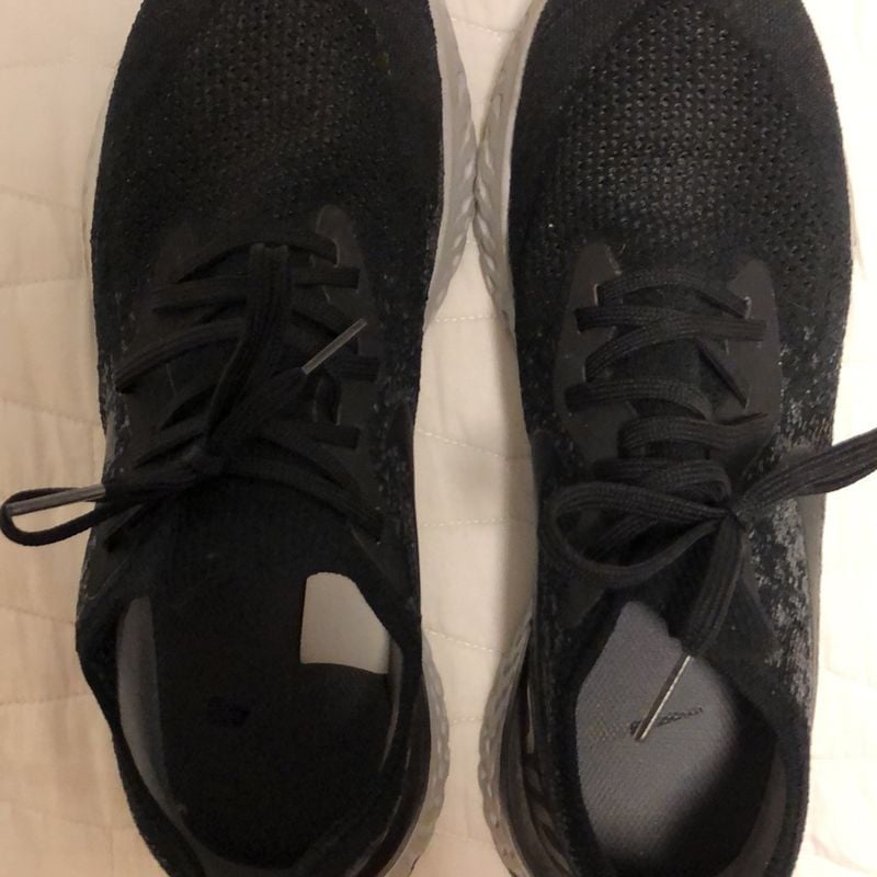 Tenis nike epic react fashion feminino preto