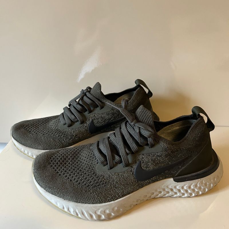 Wolf grey nike hot sale epic react flyknit