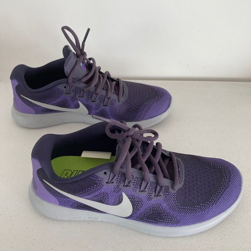 Women's free best sale run nike shoes