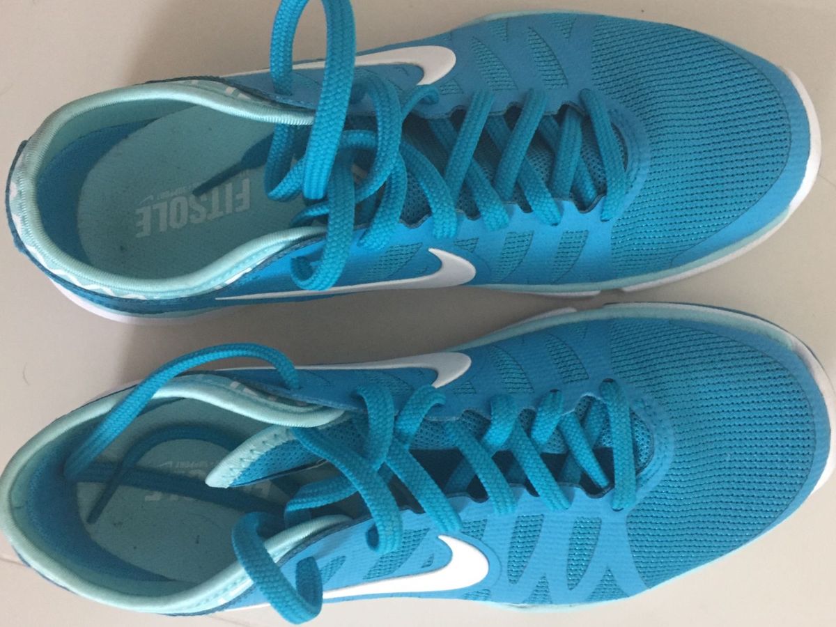 tenis nike fitsole precio